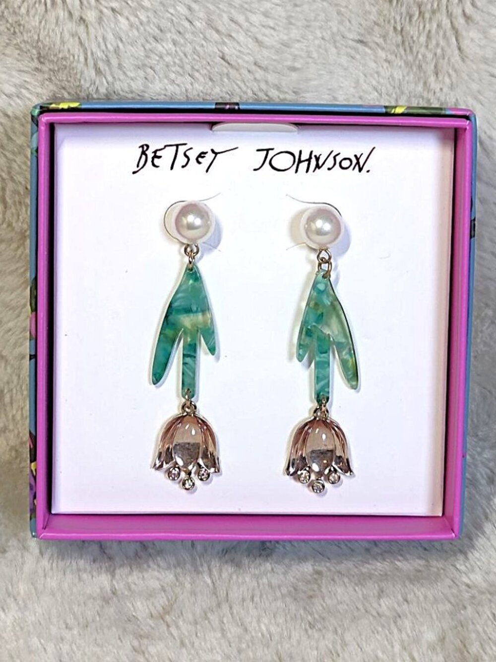 BETSEY JOHNSON Faux Pearl Pink Green Acrylic TULIP Dangle Post Earrings 2-5/8”